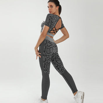 Two Piece Snake Pattern Yoga Suit
